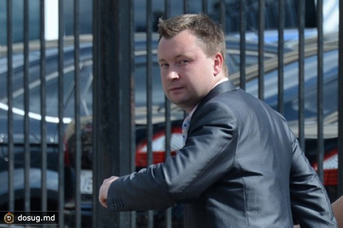 К ЛГБТ-активисту Николаю Алексееву пришли с обыском