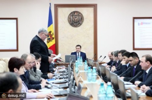 
 Кабмин снова ликвидировал экономические суды
