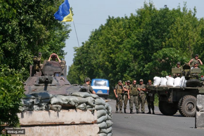 Киев отказался вводить военное положение в Донбассе