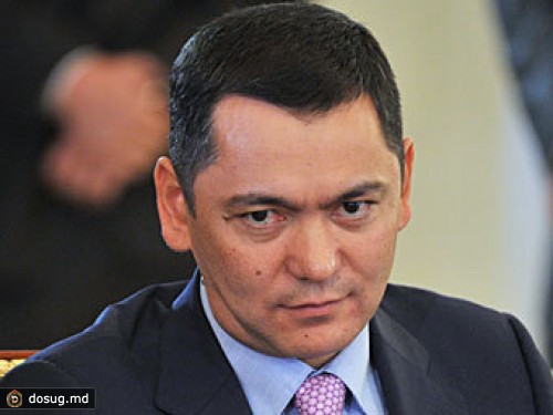 Киргизский премьер предложил легализовать "прослушку" руководства страны
