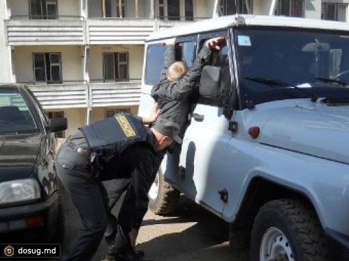Кировских полицейских обвинили в выбивании показаний