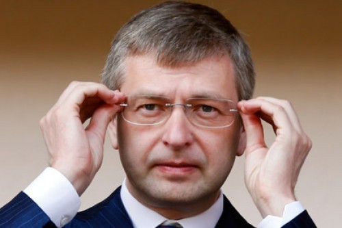 Клуб российского бизнесмена купил двух футболистов за 70 миллионов евро