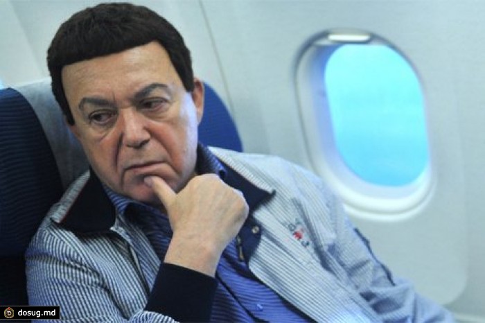 Кобзон призвал уничтожать бродячих псов