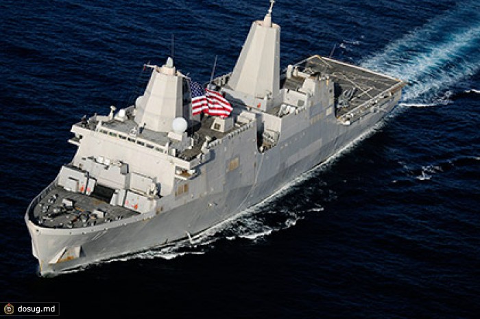 Корабль ВМС США спас 128 сомалийских нелегалов