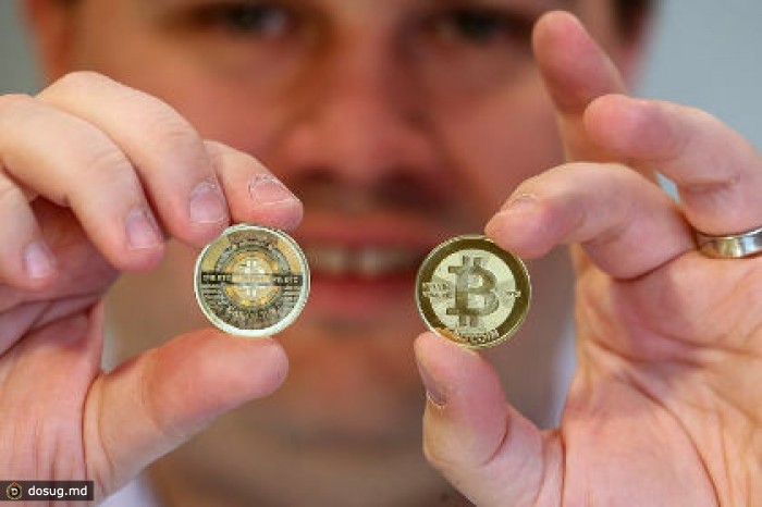 Курс биткоинов впервые превысил отметку в 1000 долларов