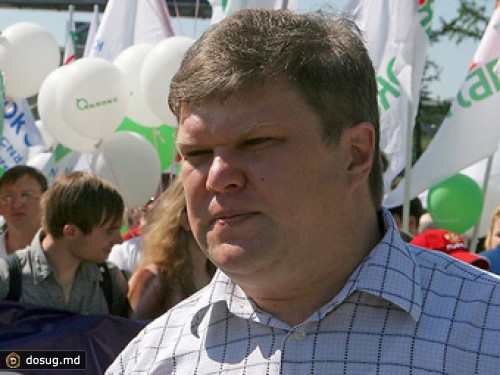 Лидера "Яблока" задержали около Госдумы