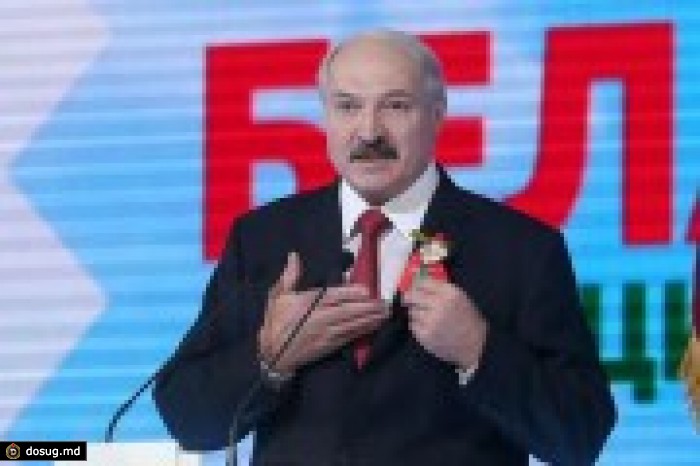 Лукашенко не приедет на парад Победы в Москву - "занят дома"