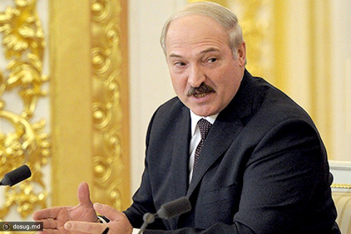 Лукашенко пригласил украинских беженцев в Белоруссию