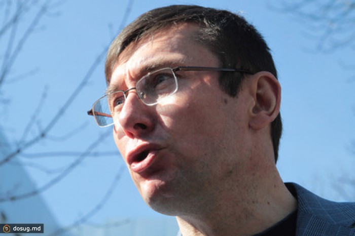 Луценко в Харькове дважды облили зеленкой