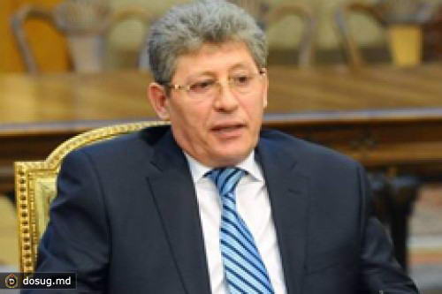 МИХАЙ ГИМПУ «СЫТ ПО ГОРЛО АЕИ»