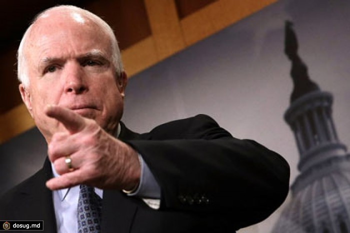 Маккейн заявил о частичной вине США в применении на Украине кассетных бомб