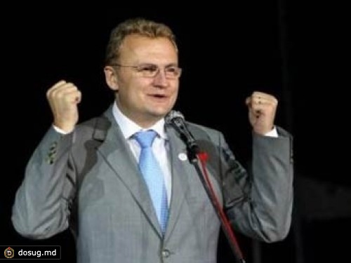 Мэр Львова пожаловался в УЕФА на русскоязычную трансляцию матчей Евро-2012