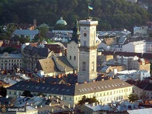 Мэр Львова пригрозил запретить русскую речь в дневное время