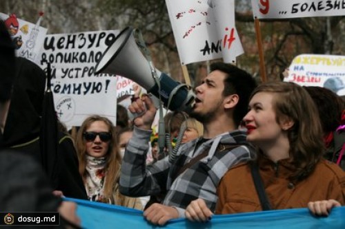 Мэр Новосибирска разглядел в «Монстрации» традицию