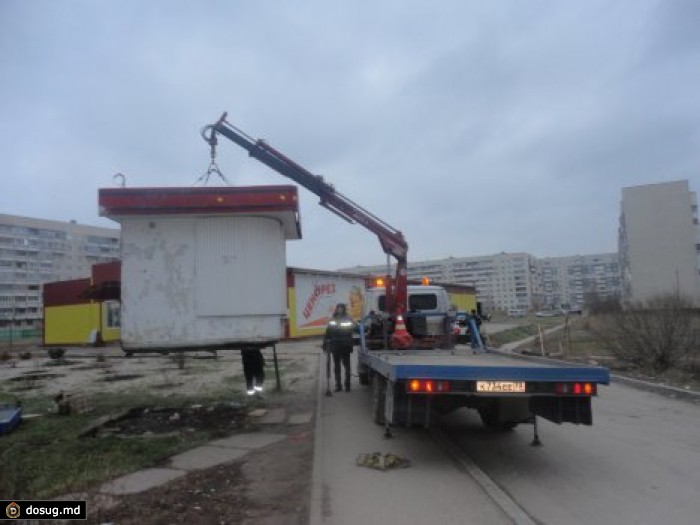 Мэрия призывает убрать с улицы Алеку Руссо все киоски