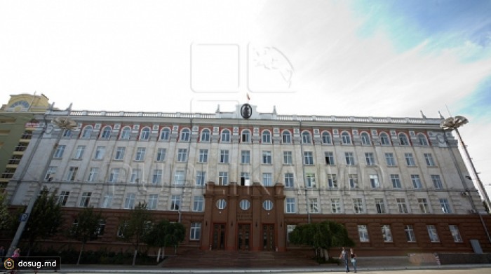 Молдавские ученые представили 300 исследовательских проектов для конкурса АНМ