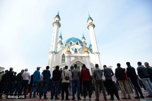 Московским властям предложили поставить временные мечети в парках