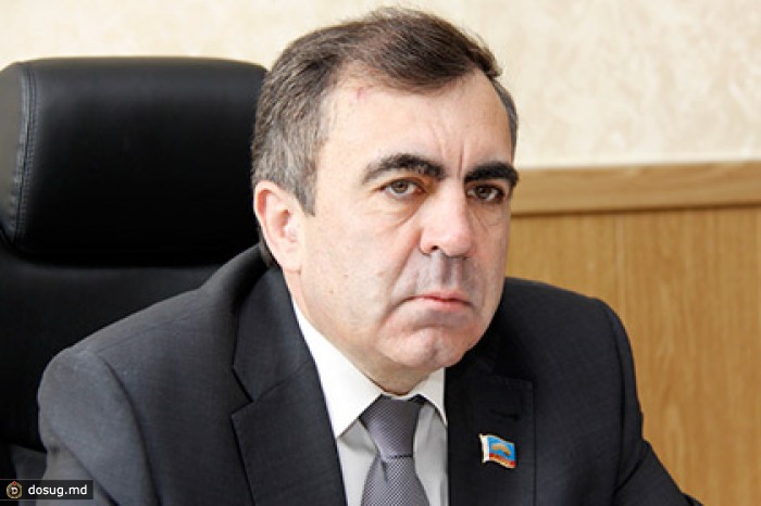 Мурманским чиновникам-единороссам запретили пить на работе