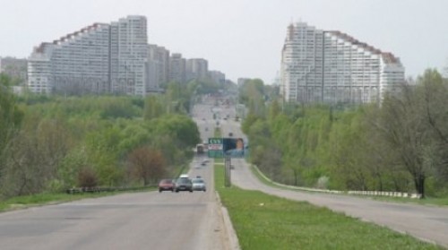 Мужчина упал с 20 этажа