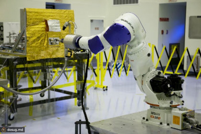 NASA испытало систему дозаправки спутников