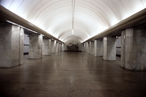 На «серой» ветке московского метро застрял поезд