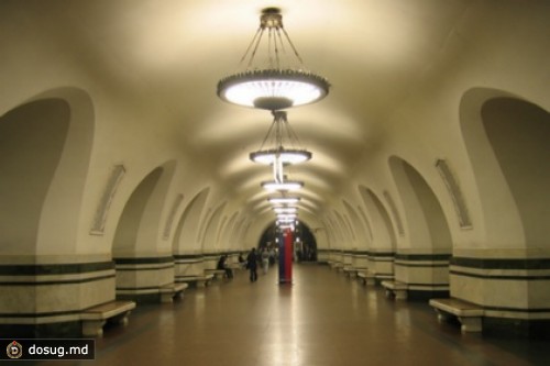 На Калужско-Рижской линии московского метро сломался поезд