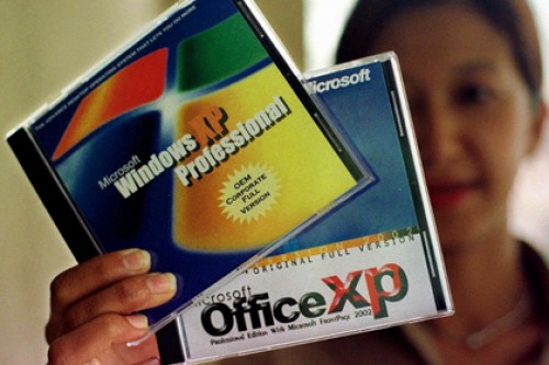 На Microsoft подали в суд за антипиратский рейд