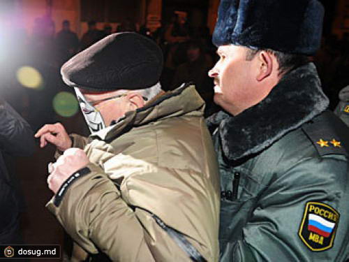 На Триумфальной площади задержали 20 оппозиционеров