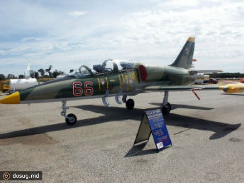 На Украине разбился учебно-боевой самолет