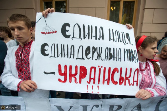 На отмену закона о региональных языках на Украине наложат вето