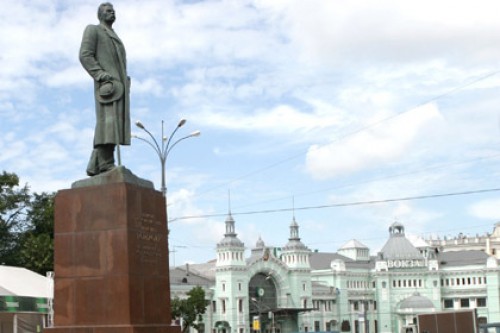 На площадь Тверской Заставы вернут памятник Горькому