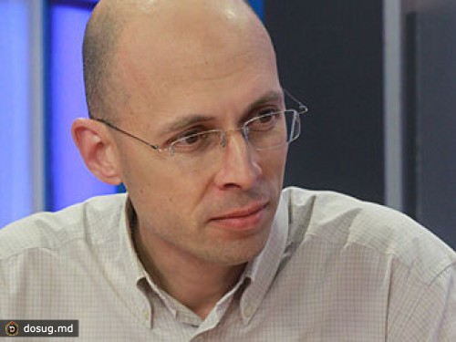 На ведущего "Маяка" напали за нелюбовь к Аллаху