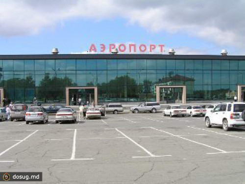 Над аэропортом Владивостока "открыли" небо