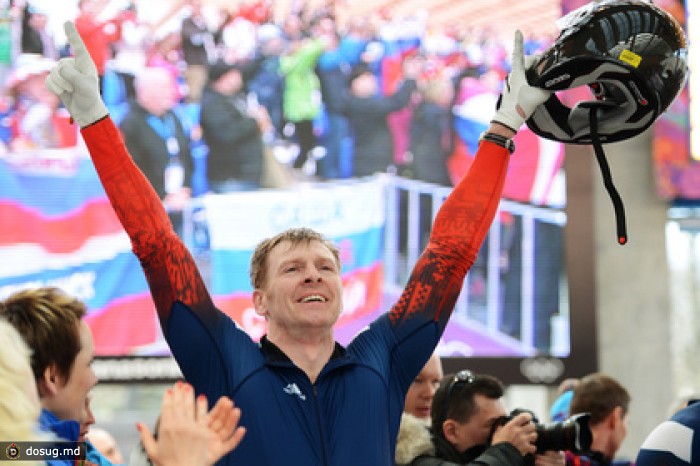 Напавшие на олимпийского чемпиона Зубкова получили условные сроки