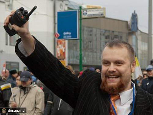 Националисты согласились на пикет в день выборов