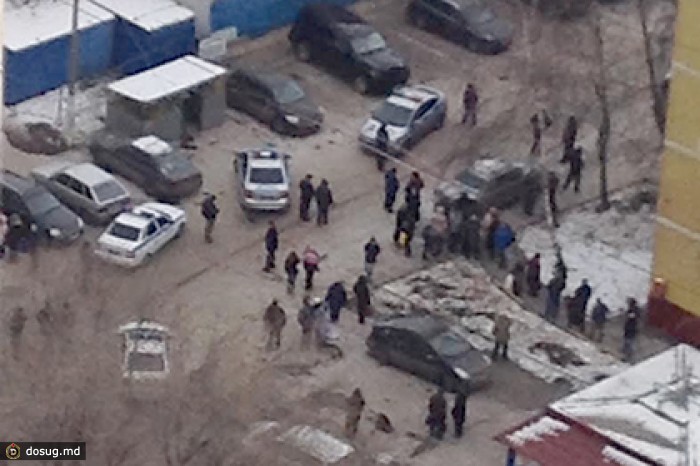 Названо имя убитого в московской школе полицейского