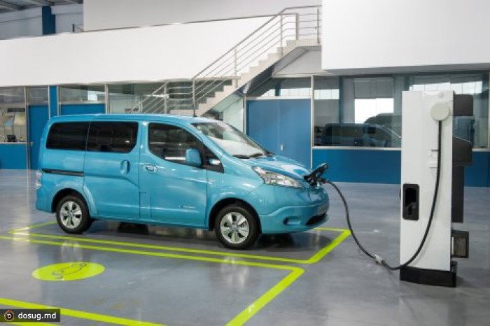 Nissan начал выпуск грузового электромобиля. ФОТО