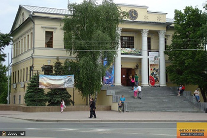 Обезьяна сбежала с выставки в Тюмени