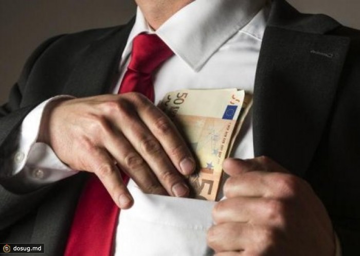 Офицер Antidrog задержан в момент получения взятки