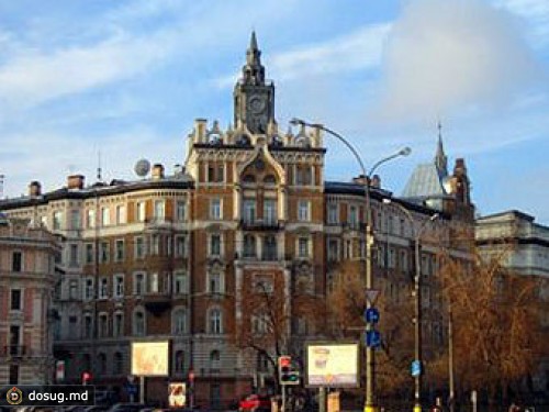 Офицер ФСО обезвредил грабителей московской аптеки