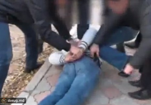 
 Опубликовано видео задержания стрелявшего на Ботанике
