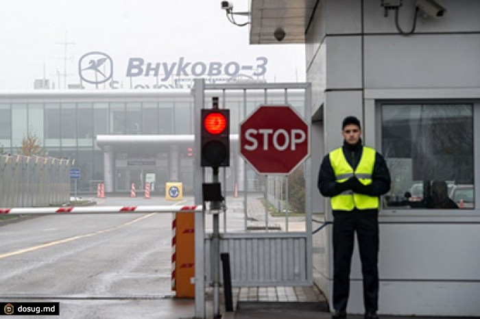 Опубликованы записи переговоров диспетчеров и снегоуборщика во Внуково