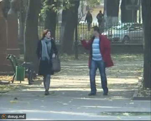 Осень в столичных парках: ковру из опавших листьев особенно рады дети