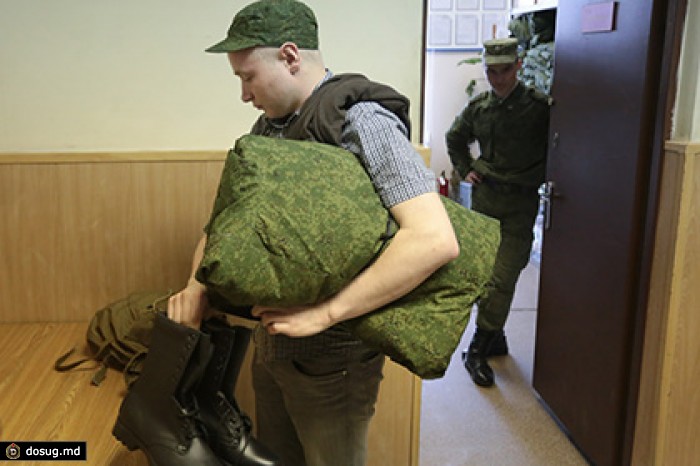 Отслуживших в украинской армии жителей Крыма освободили от призыва