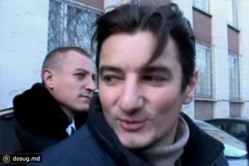 ПЕТРУ ЖИТАРУ, ОБВИНЯЕМЫЙ В ОБМАНЕ МНОГИХ СТУДЕНТОВ, БУДЕТ ПРОХОДИТЬ ПО СЛЕДСТВИЮ ПОД ДОМАШНИМ АРЕСТОМ