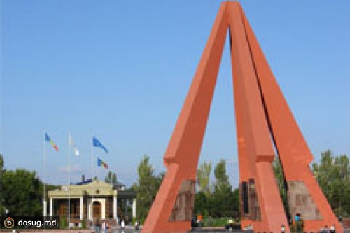 ПОСОЛЬСТВО АЗЕРБАЙДЖАНА ЗАЛОЖИЛО НА МЕМОРИАЛЕ ETERNITATE АЛЛЕЮ ПАВШИХ (ШЕХИДОВ)