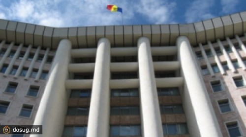 Парламент должен быть отремонтирован до конца 2012
