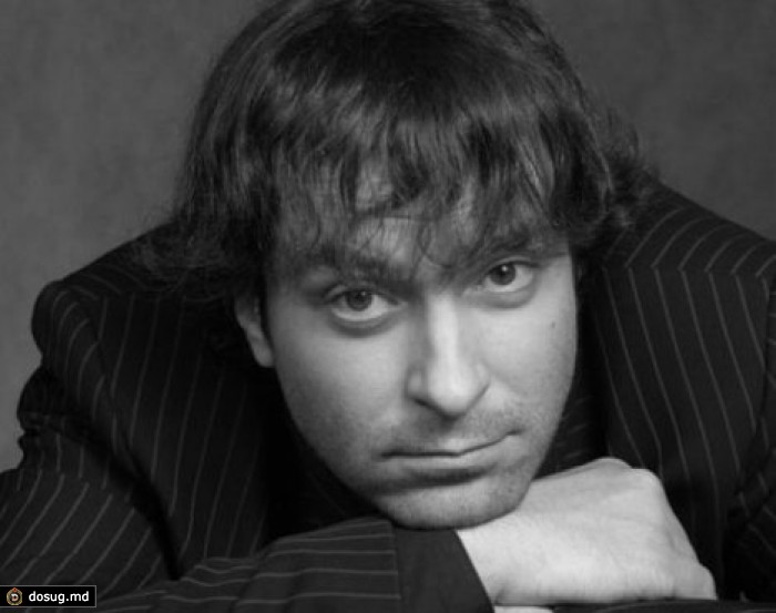 Пародист Алексей Федотов из "Большой разницы" умер от сердечного приступа