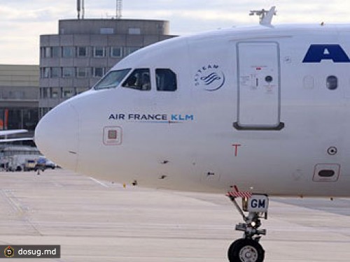 Пассажиров Air France попросили заплатить за авиационное топливо