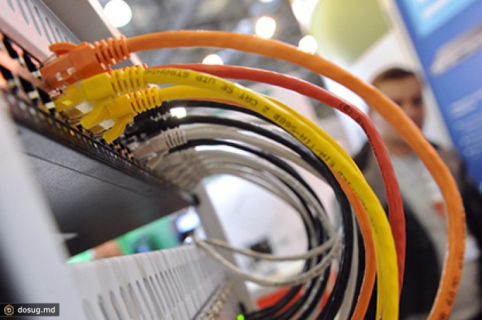 Персональные данные россиян запретили хранить за рубежом